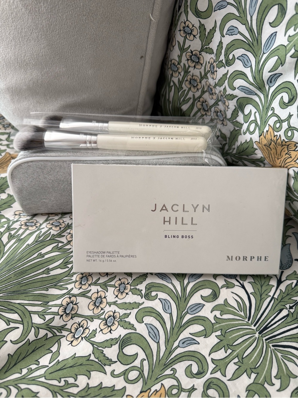 NEW Morphe Jaclyn Hill Bling Boss Eyeshadow Palette Plus 2 Brushes & Case
